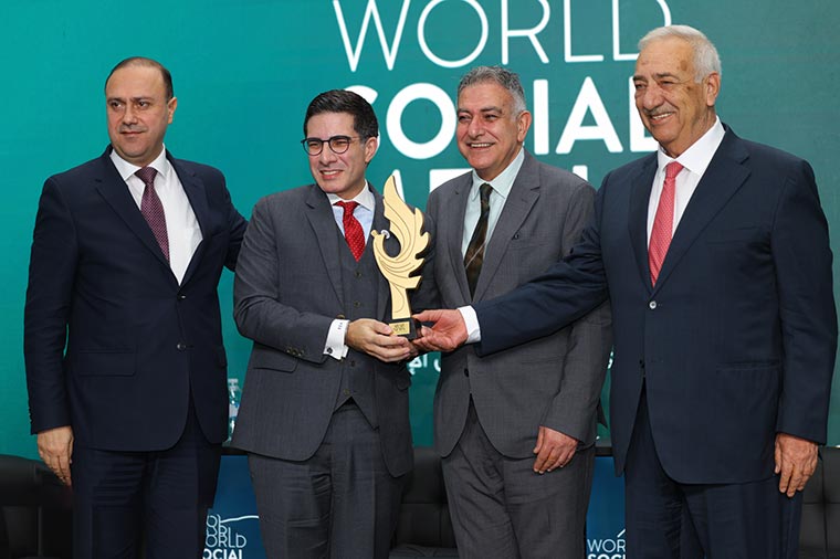 Peacock Award جائزة الطاووس