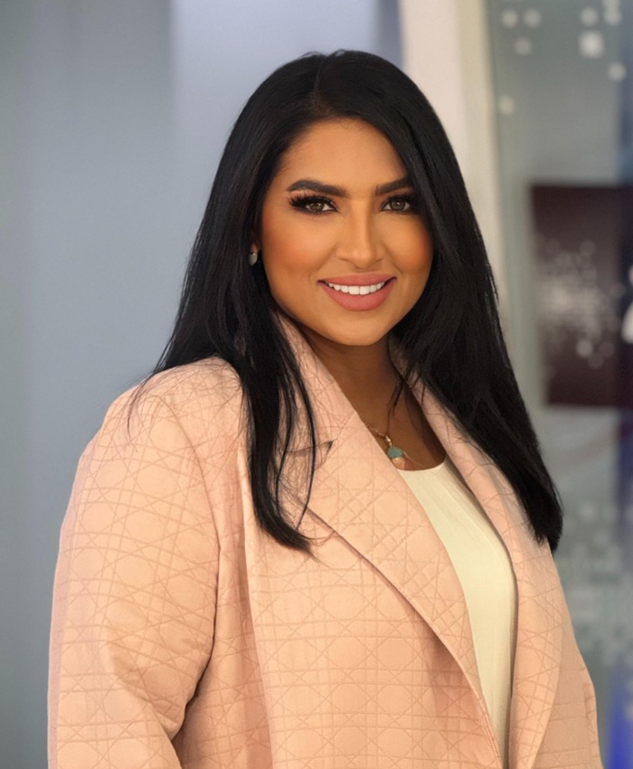 المخرجة ايناس يعقوب